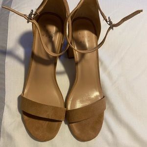 A New Day Tan Heels